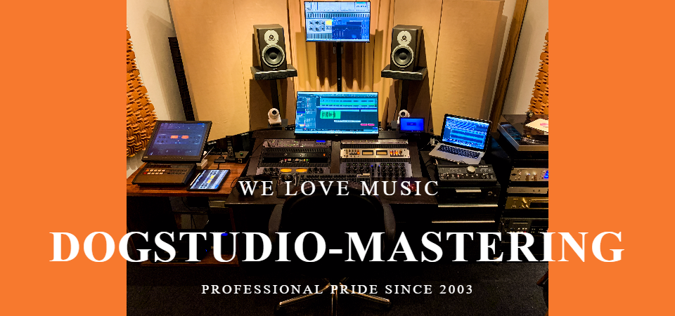 スタジオ写真+社名